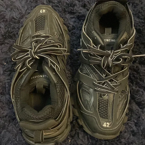 Balenciaga | Shoes | Black Balenciaga Track Runners Size 9  display picture 1